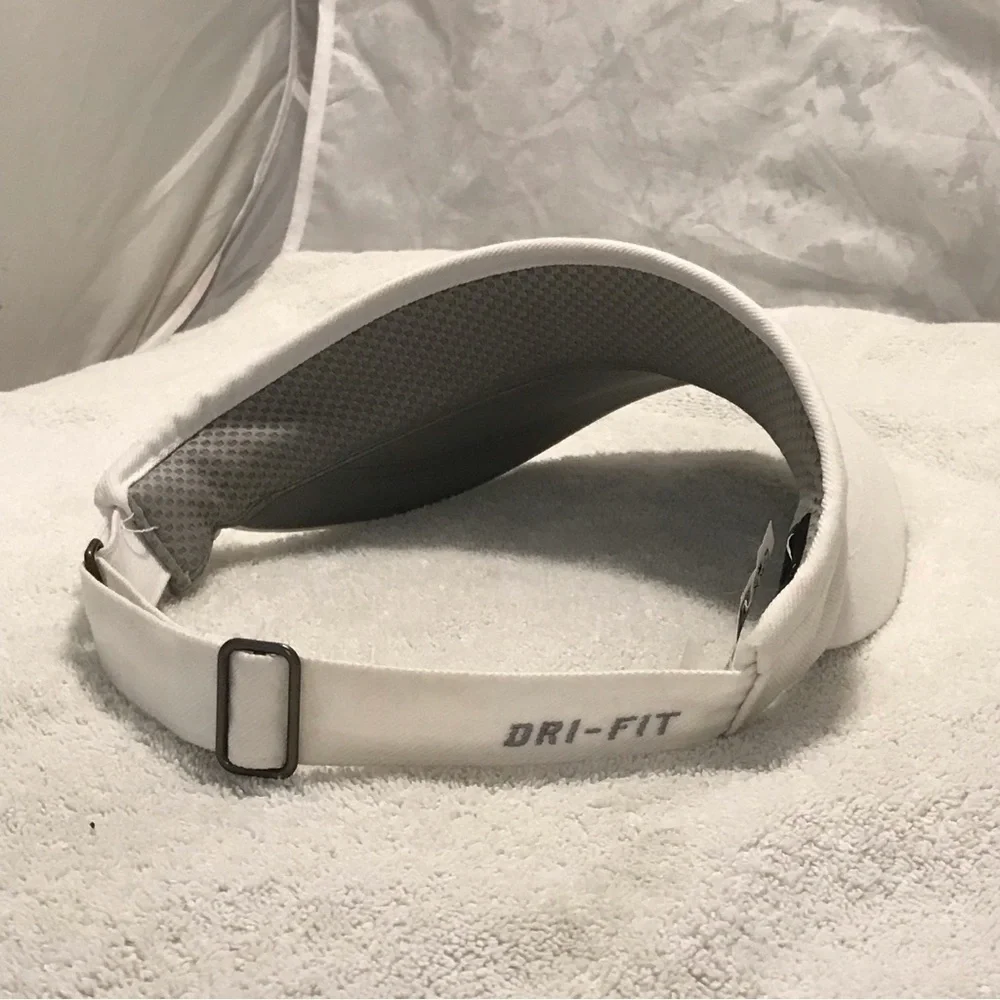 Nike Dri-Fit NAVY Sport Visor